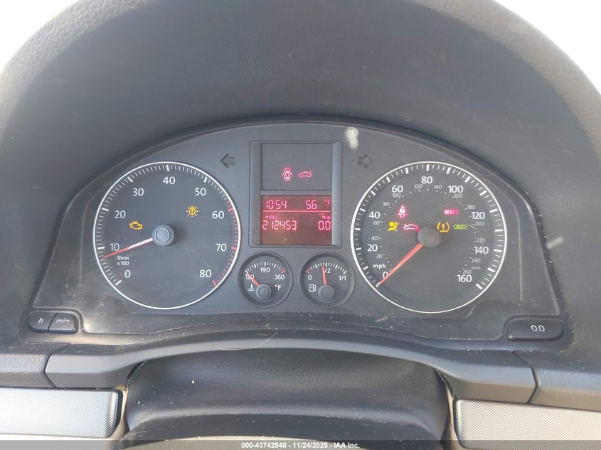 2007 Volkswagen Jetta Wolfsburg Edition VIN: 3VWEF71KX7M077881 Lot: 43742540