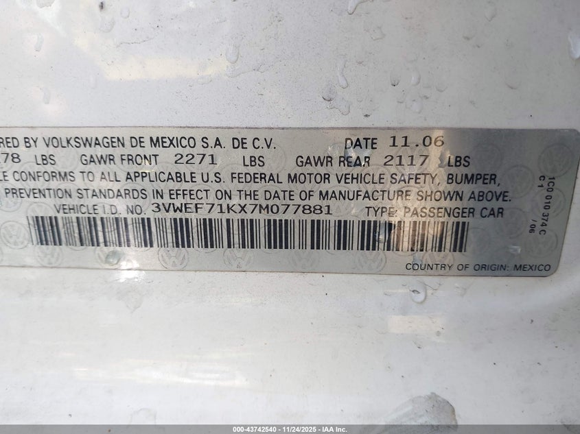 2007 Volkswagen Jetta Wolfsburg Edition VIN: 3VWEF71KX7M077881 Lot: 43742540