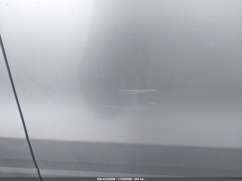 2019 Ram 1500 Big Horn/Lone Star 4X2 6'4 Box VIN: 1C6RREBG6KN827552 Lot: 43742580