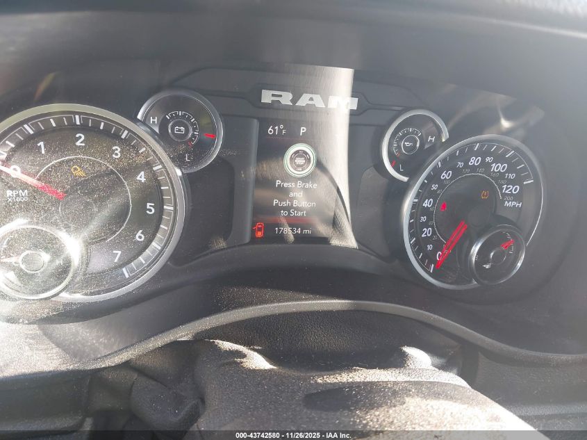 2019 Ram 1500 Big Horn/Lone Star 4X2 6'4 Box VIN: 1C6RREBG6KN827552 Lot: 43742580