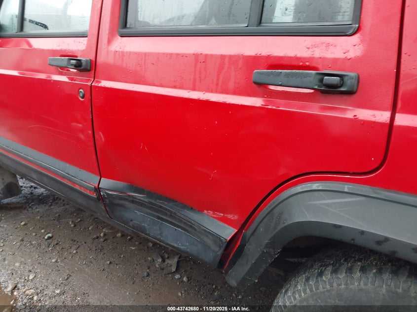 1996 Jeep Cherokee Sport/Classic VIN: 1J4FJ68S2TL254712 Lot: 43742680