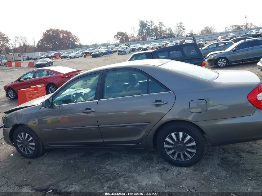 2004 Toyota Camry Le VIN: 4T1BE32K44U874405 Lot: 43742683