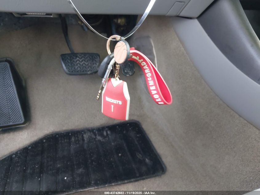 2004 Toyota Camry Le VIN: 4T1BE32K44U874405 Lot: 43742683