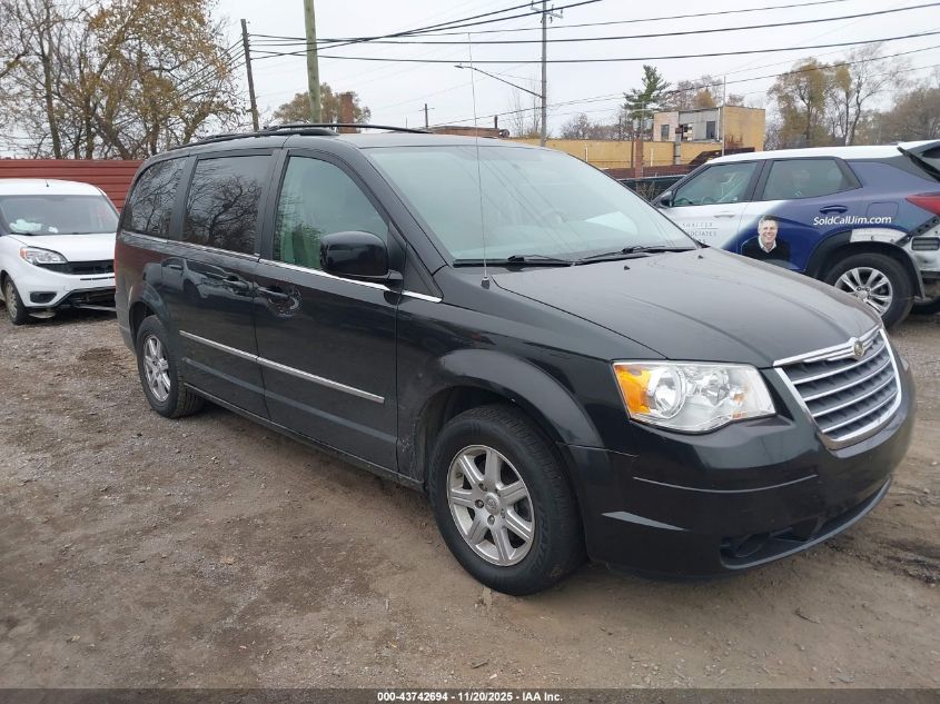 CHRYSLER TOWN & COUNTRY TOURING