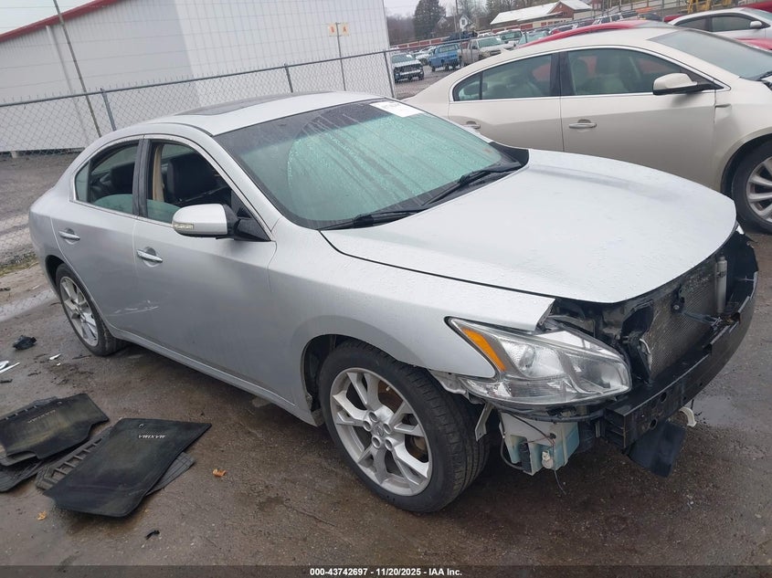 NISSAN MAXIMA 3.5 SV