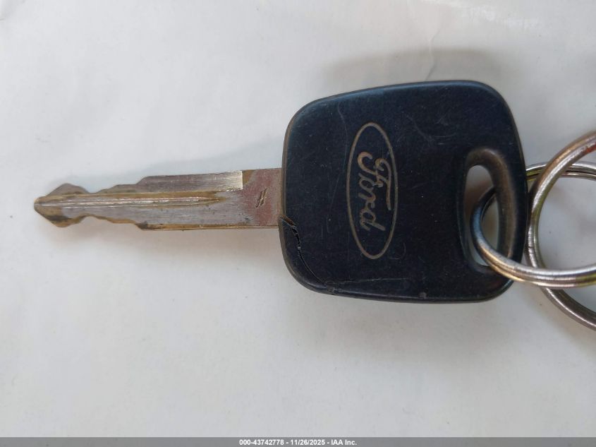 1999 Ford Mustang VIN: 1FAP4048XF139001 Lot: 43742778