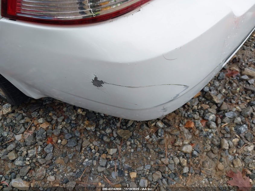 2007 Mercury Montego Premier VIN: 1MEHM42187G608871 Lot: 43742858