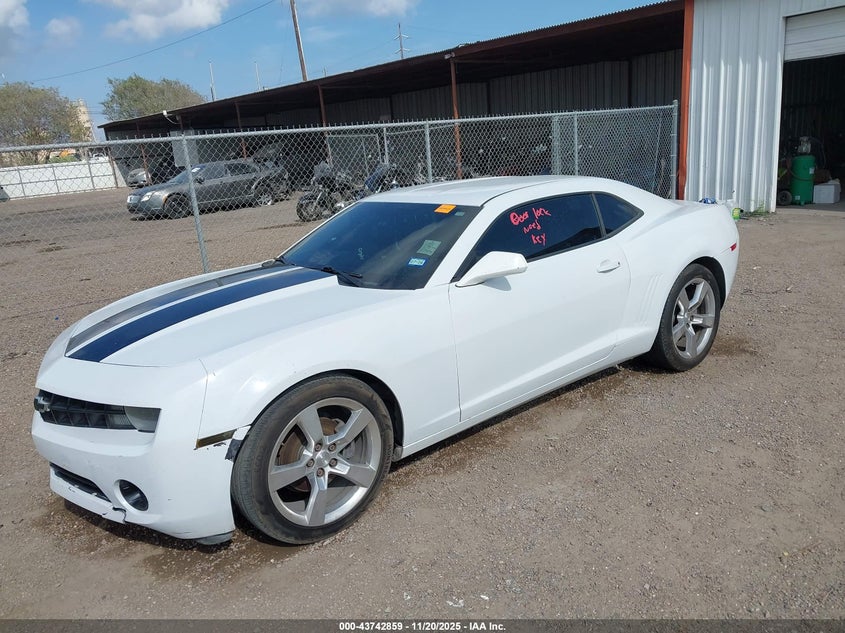 2G1FA1E35D9199678 2013 CHEVROLET CAMARO photo no. 2