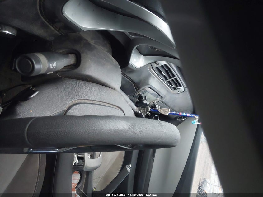 2013 Chevrolet Camaro 2Ls VIN: 2G1FA1E35D9199678 Lot: 43742859