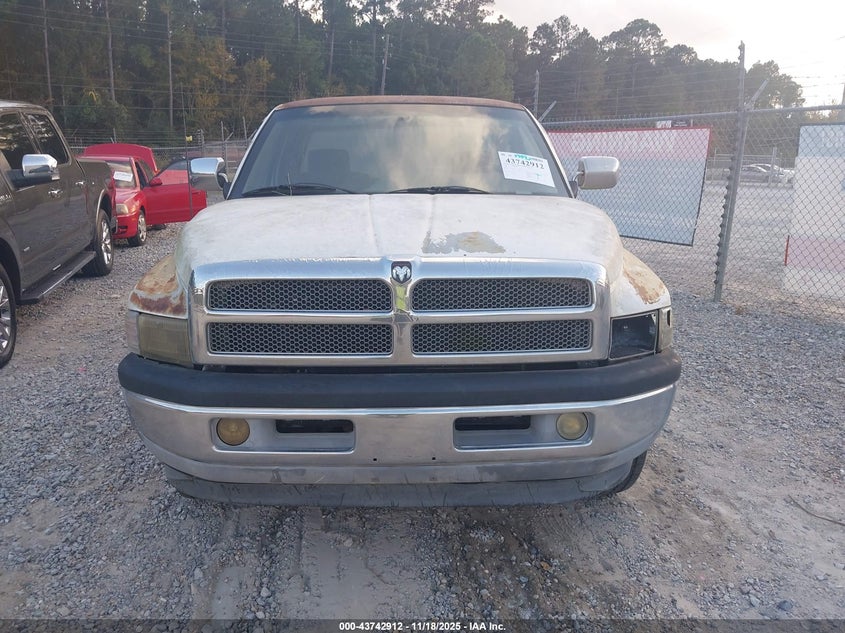 1996 Dodge Ram 1500 VIN: 3B7HC13Z1TG153299 Lot: 43742912