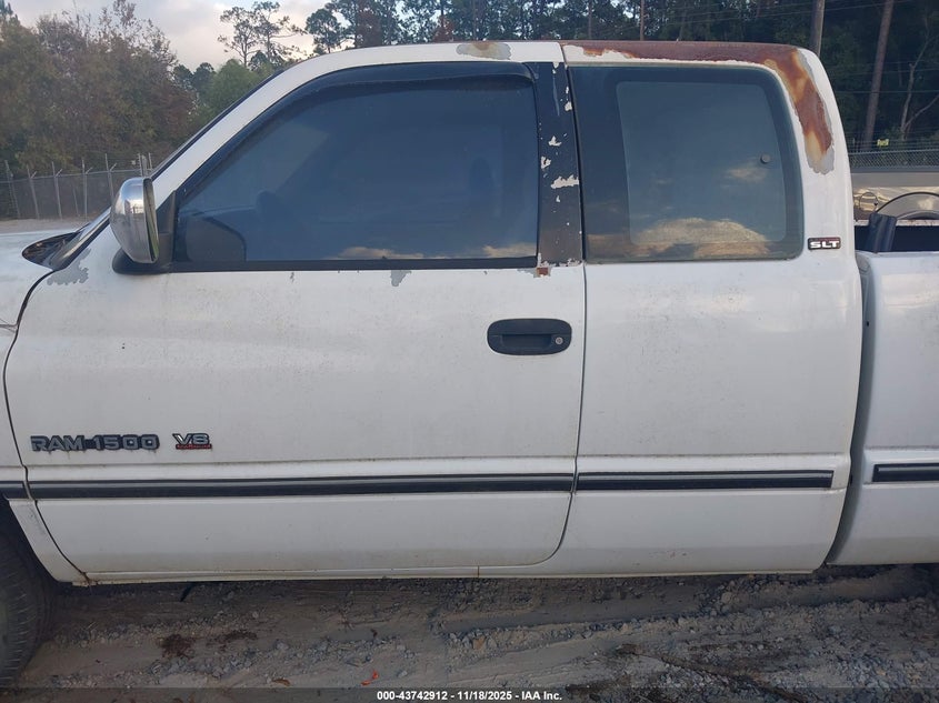 1996 Dodge Ram 1500 VIN: 3B7HC13Z1TG153299 Lot: 43742912