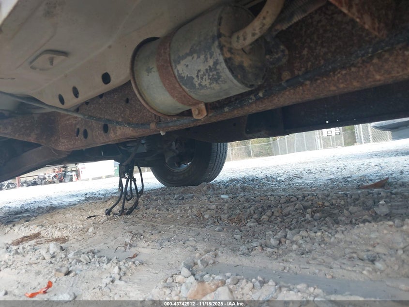 1996 Dodge Ram 1500 VIN: 3B7HC13Z1TG153299 Lot: 43742912