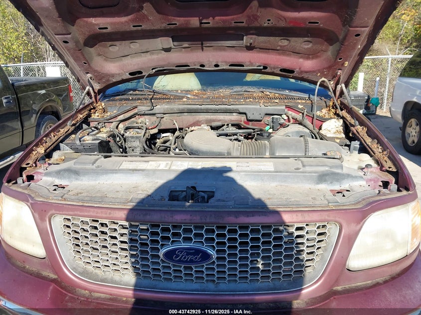 1999 Ford F-150 Lariat/Xl/Xlt VIN: 1FTRX08LXXKA54633 Lot: 43742925