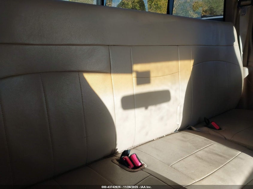 1999 Ford F-150 Lariat/Xl/Xlt VIN: 1FTRX08LXXKA54633 Lot: 43742925