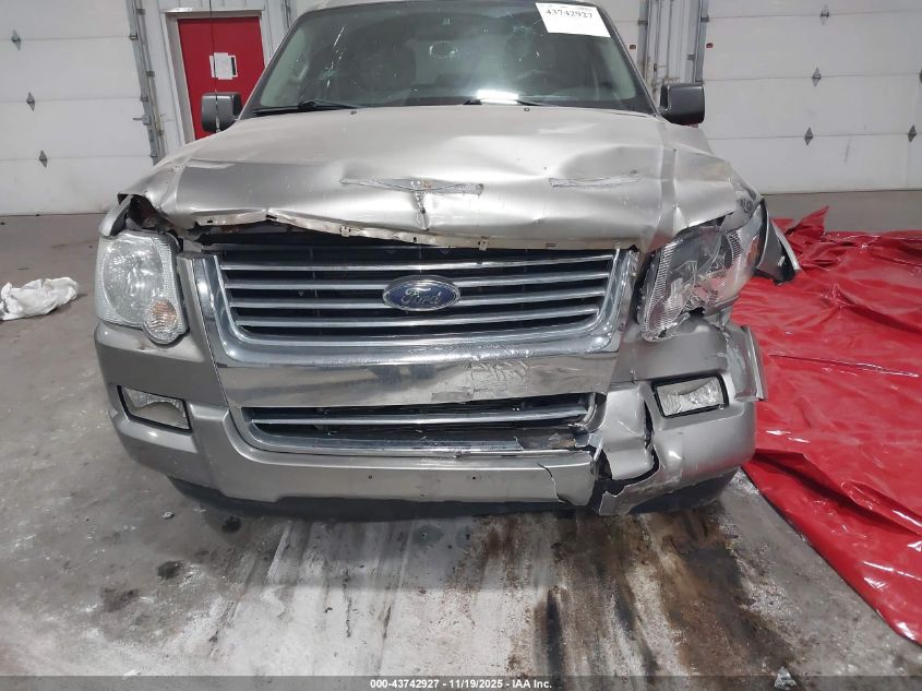 2008 Ford Explorer Xlt VIN: 1FMEU73828UB24081 Lot: 43742927