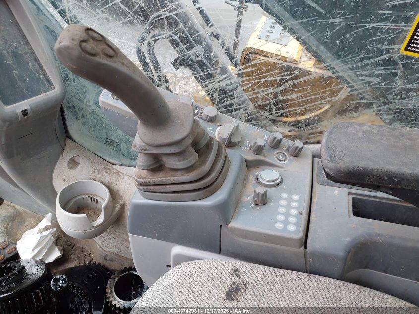 2020 John Deere 210G Lc Excavator VIN: 1FF210GXCKF527903 Lot: 43742931