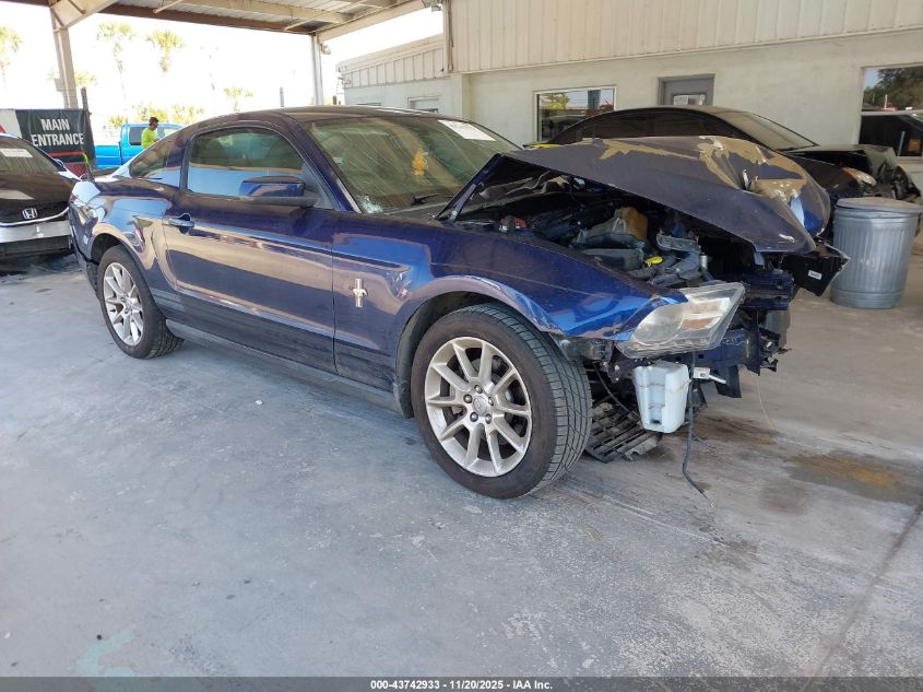 FORD MUSTANG V6 PREMIUM