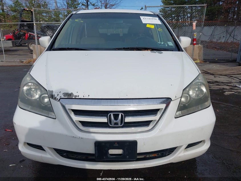 2005 Honda Odyssey Ex VIN: 5FNRL38425B109589 Lot: 43742936