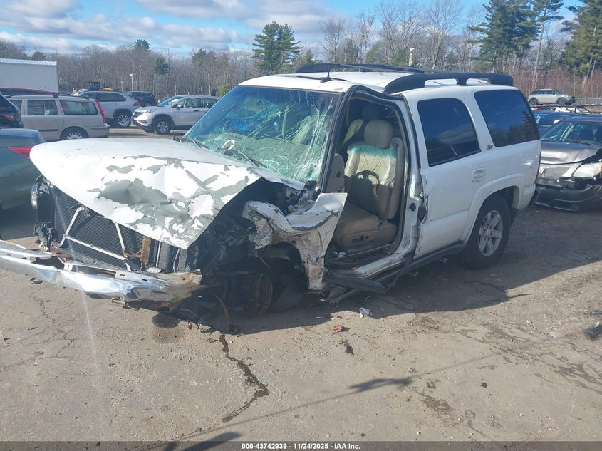 1GNEK13Z73R188037 2003 CHEVROLET TAHOE photo no. 2