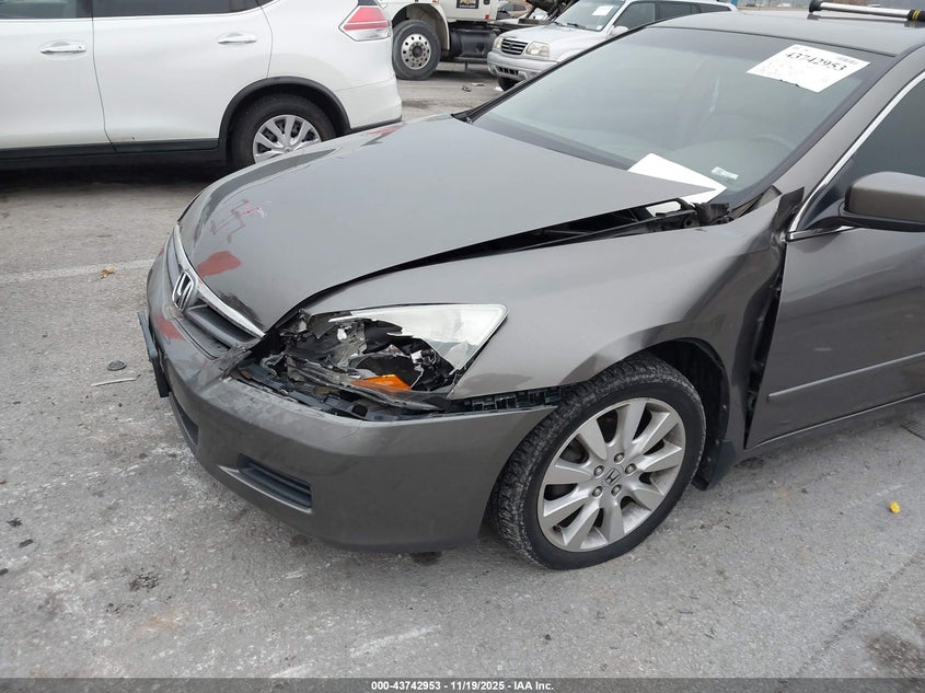 1HGCM66597A046648 2007 HONDA ACCORD photo no. 6