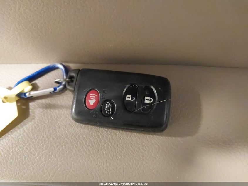 2008 Toyota Highlander Limited VIN: JTEES42A182043223 Lot: 43742962