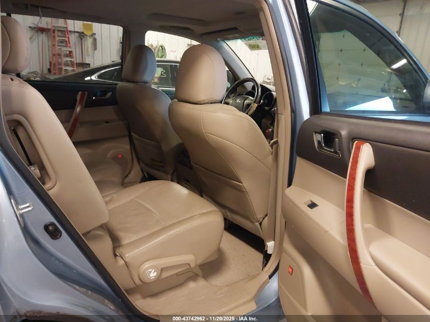 2008 Toyota Highlander Limited VIN: JTEES42A182043223 Lot: 43742962