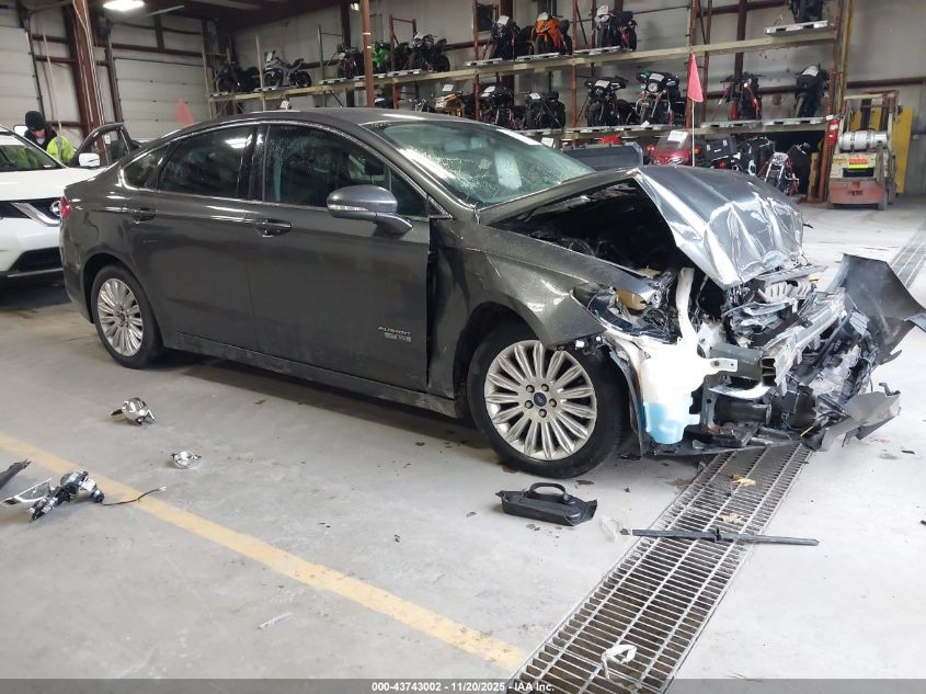 FORD FUSION SE LUXURY