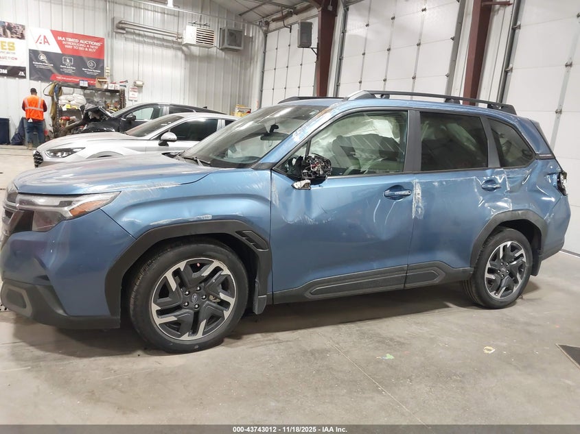 JF2SLDRC8SH540447 2025 SUBARU FORESTER photo no. 13