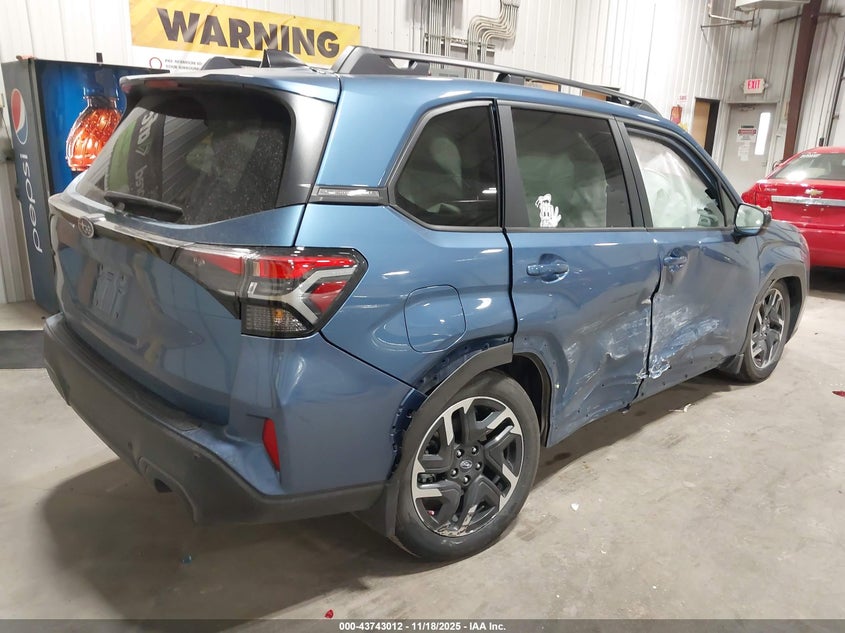 JF2SLDRC8SH540447 2025 SUBARU FORESTER photo no. 4