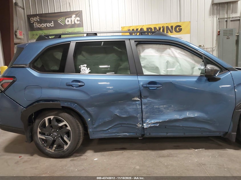 JF2SLDRC8SH540447 2025 SUBARU FORESTER photo no. 6