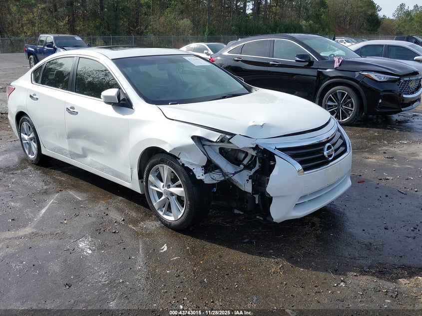 NISSAN ALTIMA 2.5 SV