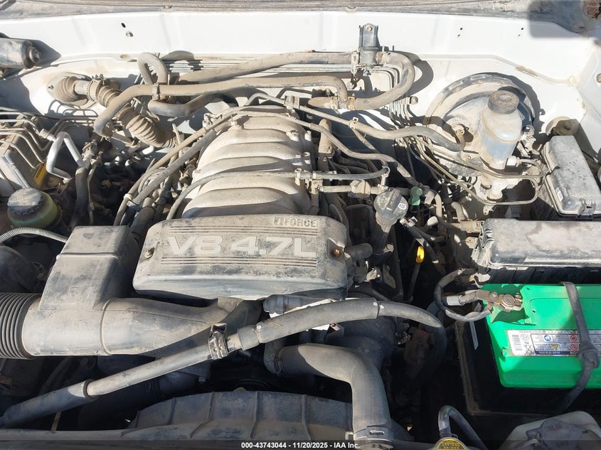 2001 Toyota Sequoia Sr5 V8 VIN: 5TDBT44A81S051237 Lot: 43743044