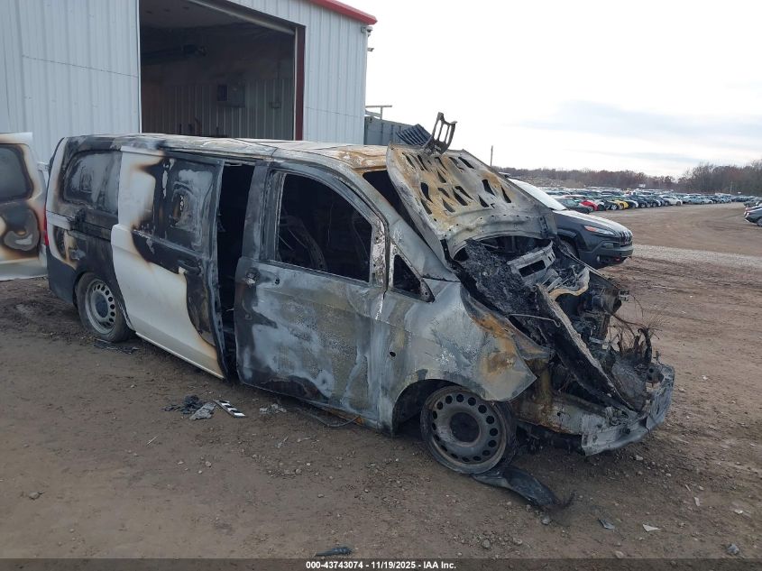 MERCEDES-BENZ METRIS