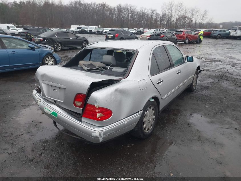 1998 Mercedes-Benz E 320 VIN: WDBJF65F5WA698271 Lot: 43743075