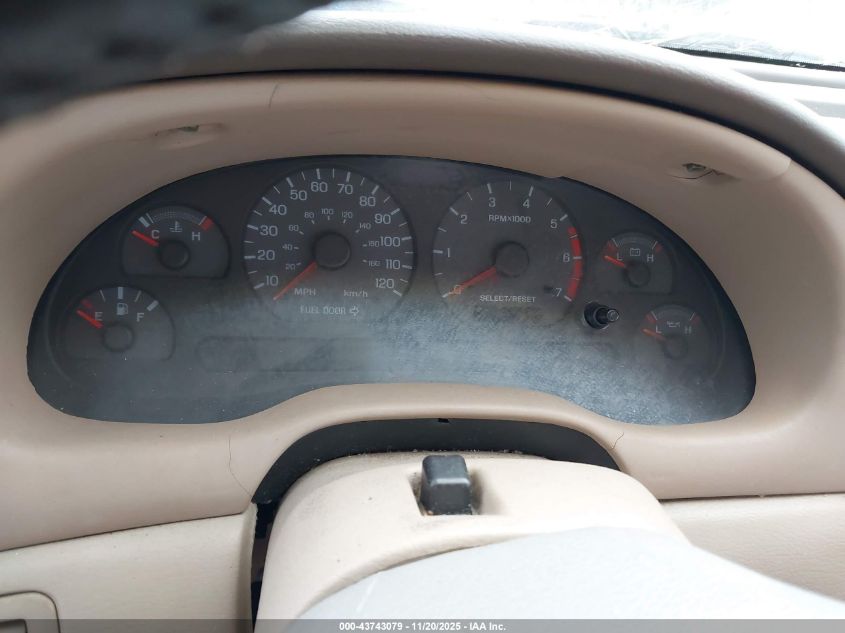 2000 Ford Mustang VIN: 1FAFP4045YF121380 Lot: 43743079