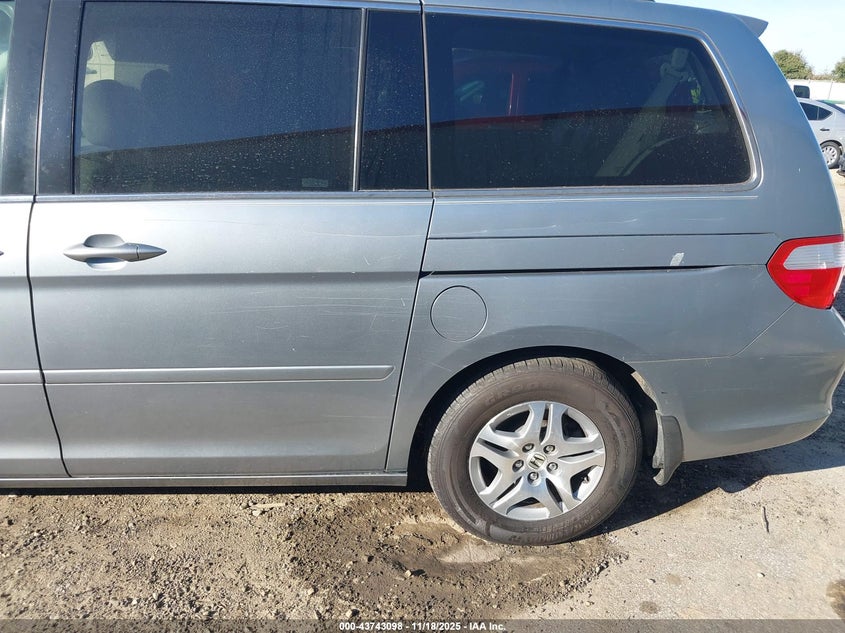 2006 Honda Odyssey Ex-L VIN: 5FNRL387X6B094271 Lot: 43743098