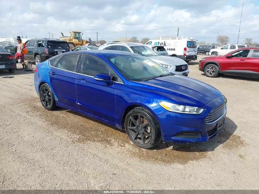 FORD FUSION SE