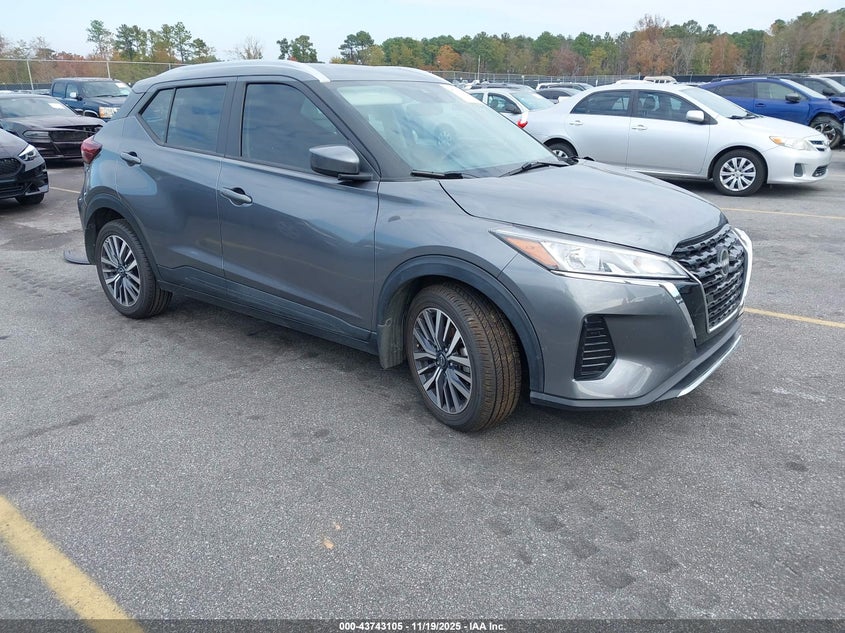 NISSAN KICKS SV XTRONIC CVT