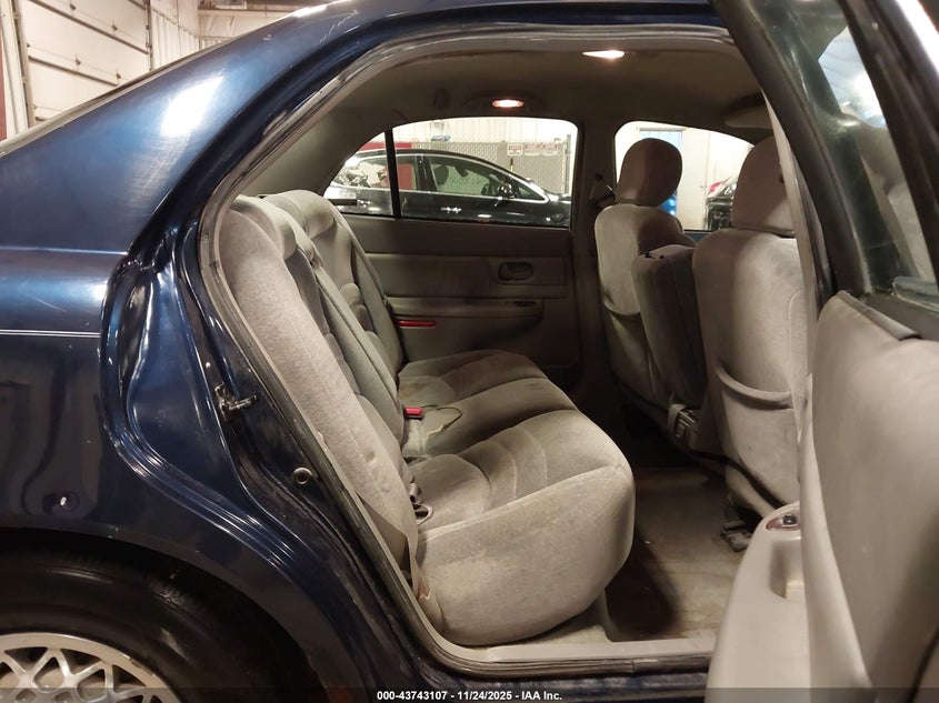 1998 Buick Century Limited VIN: 2G4WY52M7W1537179 Lot: 43743107