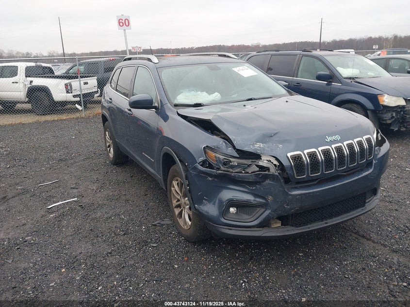 JEEP CHEROKEE LATITUDE PLUS 4X4