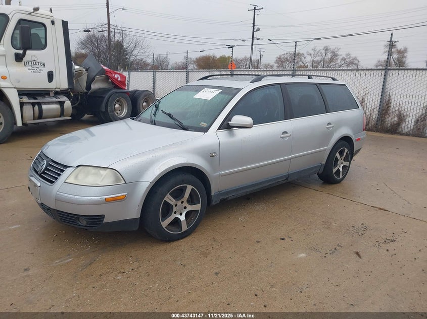 WVWYH63B42E098533 2002 VOLKSWAGEN PASSAT photo no. 2