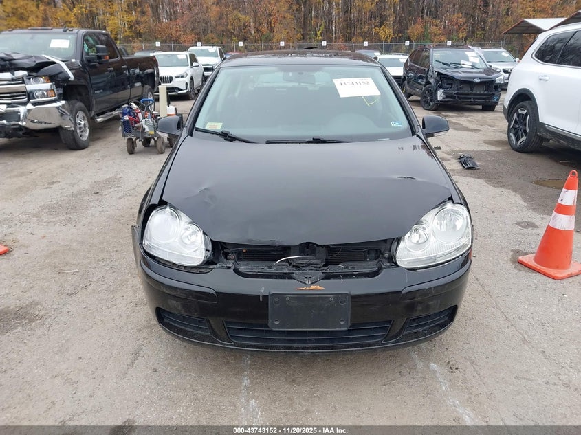 2006 Volkswagen Rabbit 4-Door VIN: WVWCR71K06W195695 Lot: 43743152