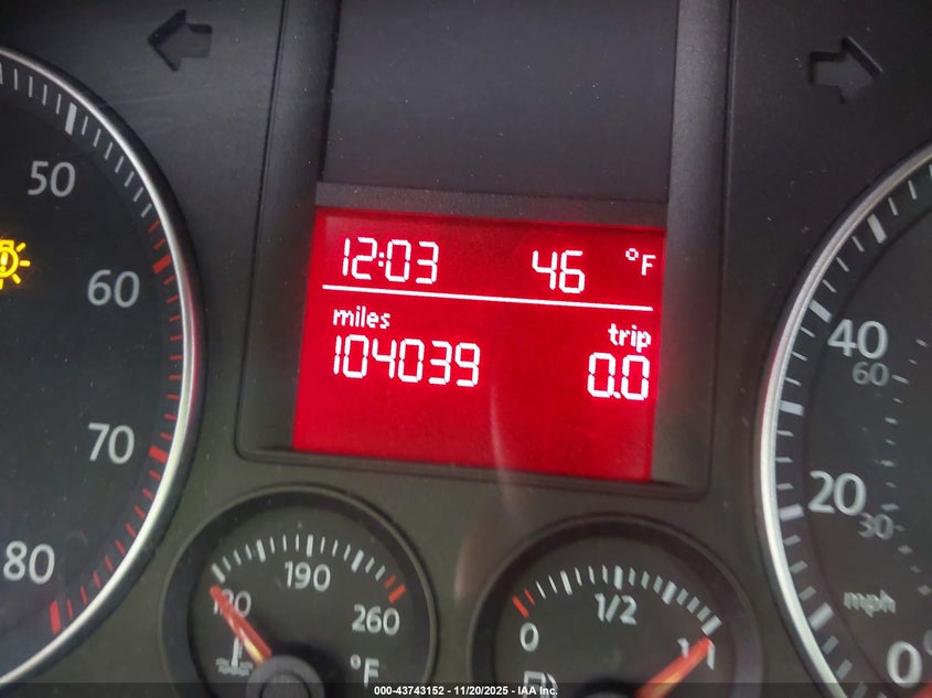 2006 Volkswagen Rabbit 4-Door VIN: WVWCR71K06W195695 Lot: 43743152