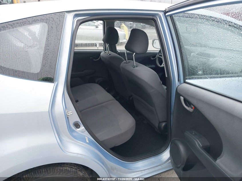 2009 Honda Fit VIN: JHMGE88279C001807 Lot: 43743157