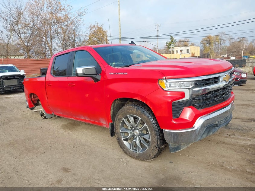 CHEVROLET SILVERADO 1500 4WD SHORT BED LT WITH 2FL