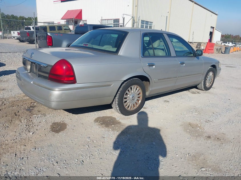 2MEFM75V16X624006 2006 MERCURY GRAND MARQUIS photo no. 4
