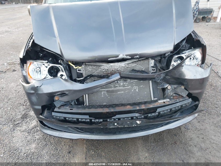 2015 Dodge Grand Caravan American Value Pkg VIN: 2C4RDGBGXFR607116 Lot: 43743199