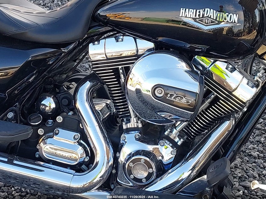 2014 Harley-Davidson Flhr Road King VIN: 1HD1FBM17EB688803 Lot: 43743235