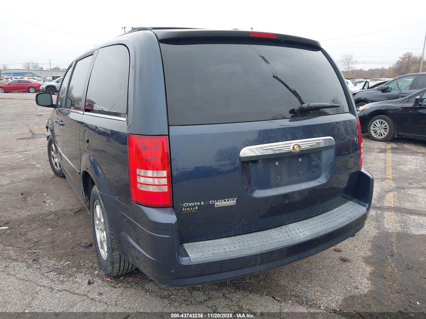 2A8HR54P88R824108 2008 CHRYSLER TOWN & COUNTRY photo no. 3