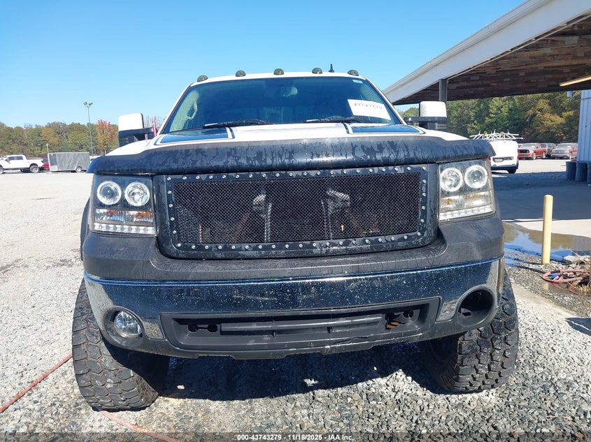2GTEK13C281255762 2008 GMC SIERRA photo no. 11